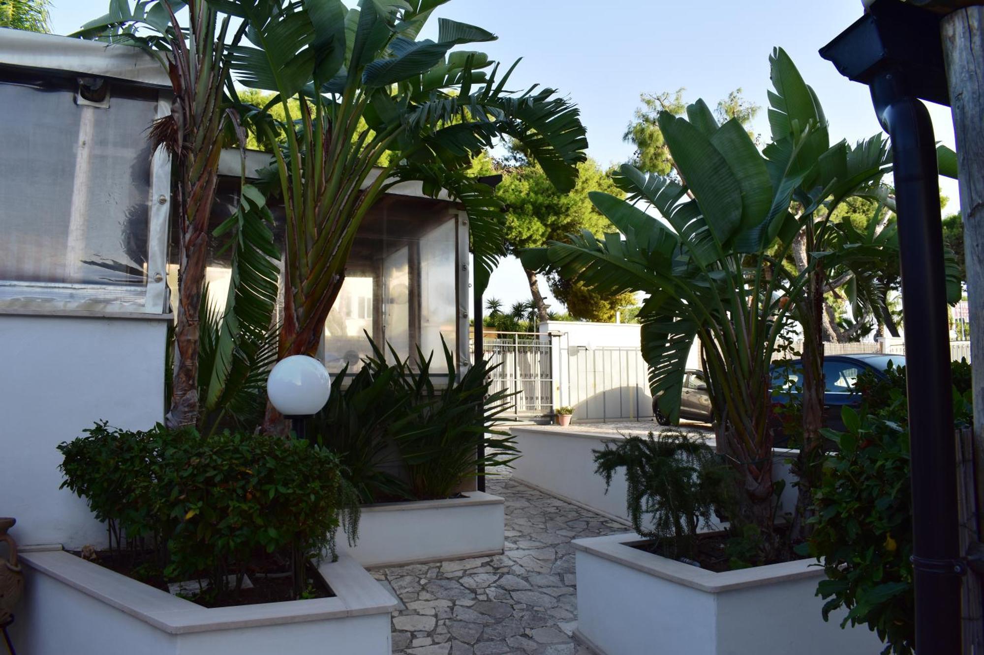 Art Village Residence Bisceglie Buitenkant foto