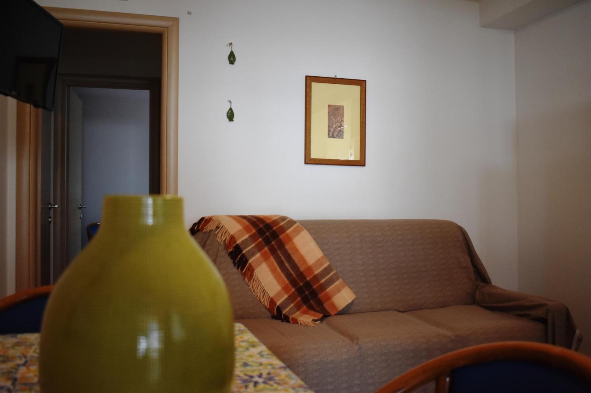 Art Village Residence Bisceglie Buitenkant foto