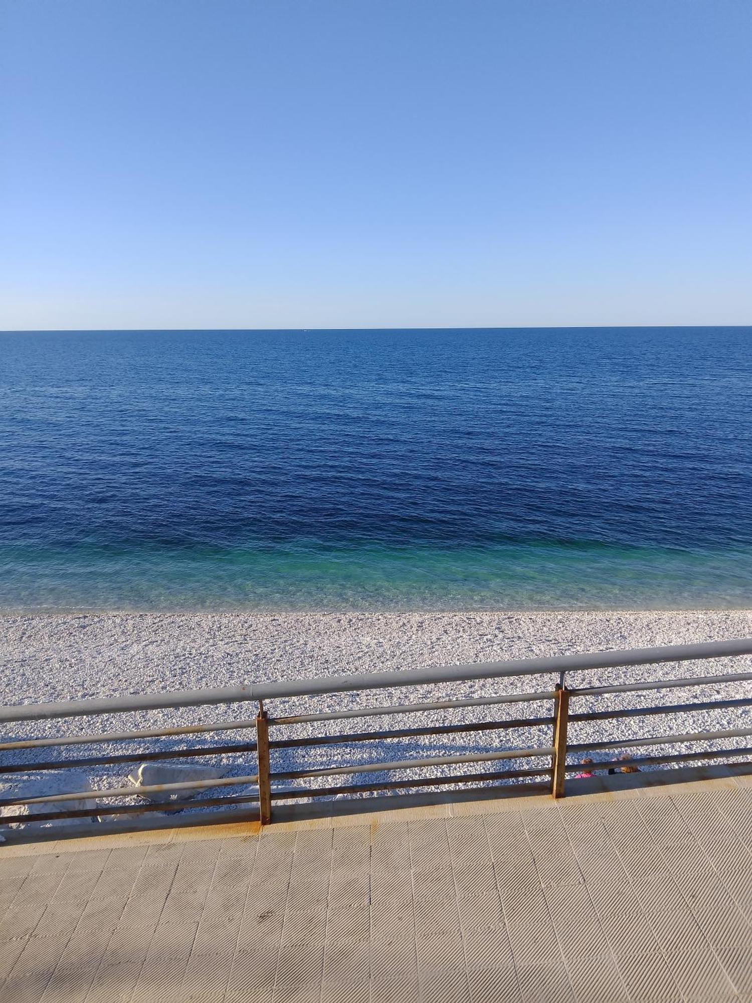 Art Village Residence Bisceglie Buitenkant foto